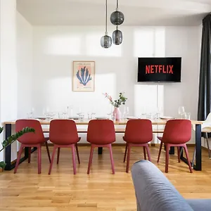  Apartment Sehr Zentrale Naehe Des Bahnhofs In Fuer Bis Zu 10 Personen